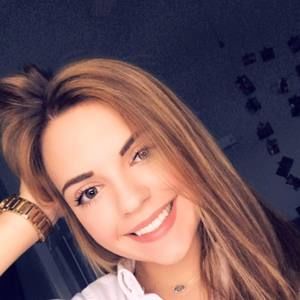 Meet your Posher, Abby